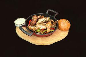 Chicken Fajita's image